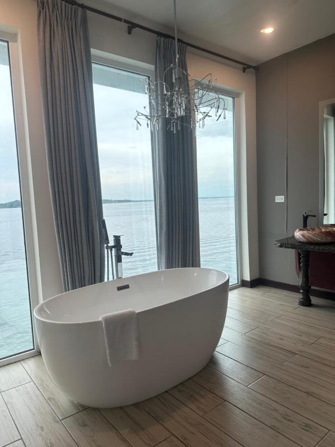 Ocean Sky Bocas Hotel ボカス・タウン エクステリア 写真