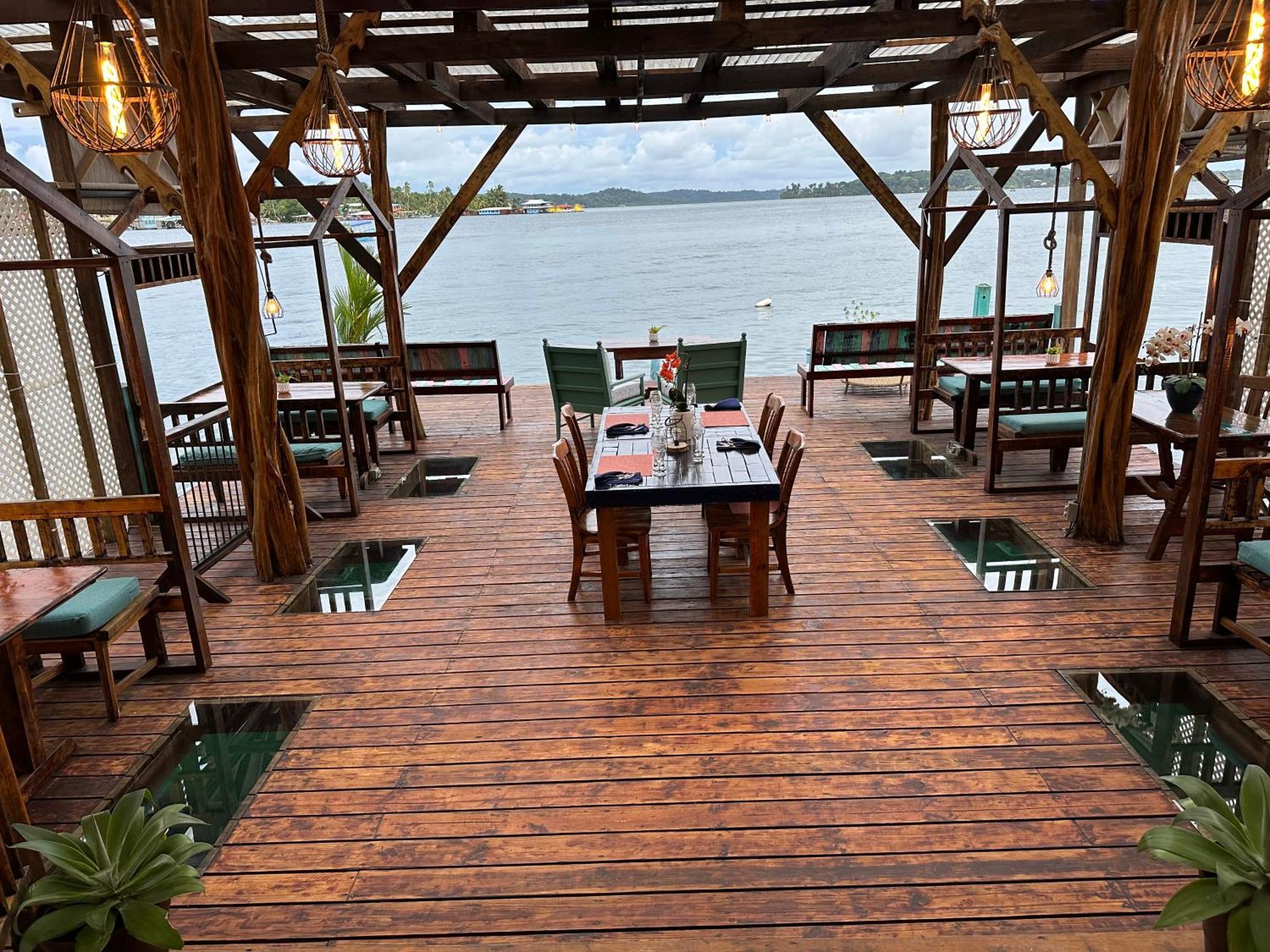 Ocean Sky Bocas Hotel ボカス・タウン エクステリア 写真